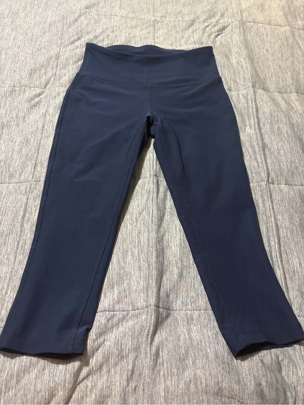 navy blue Mondetta knit leggings